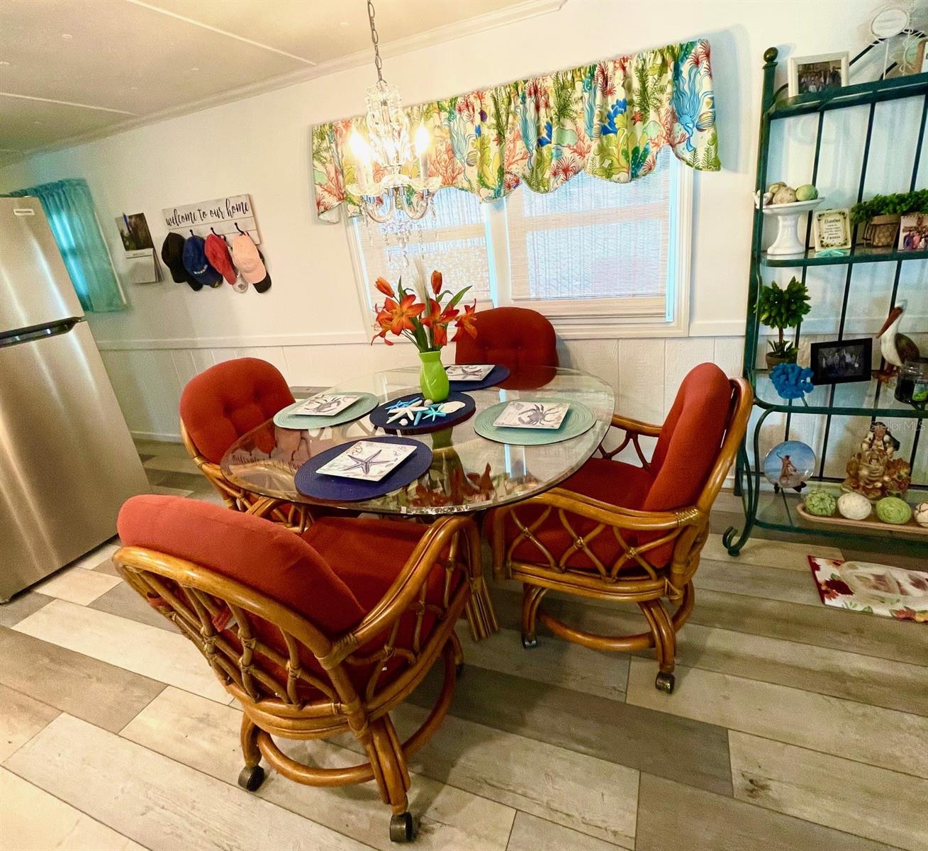 Image 10 of 20 For 220 Derwent Boulevard