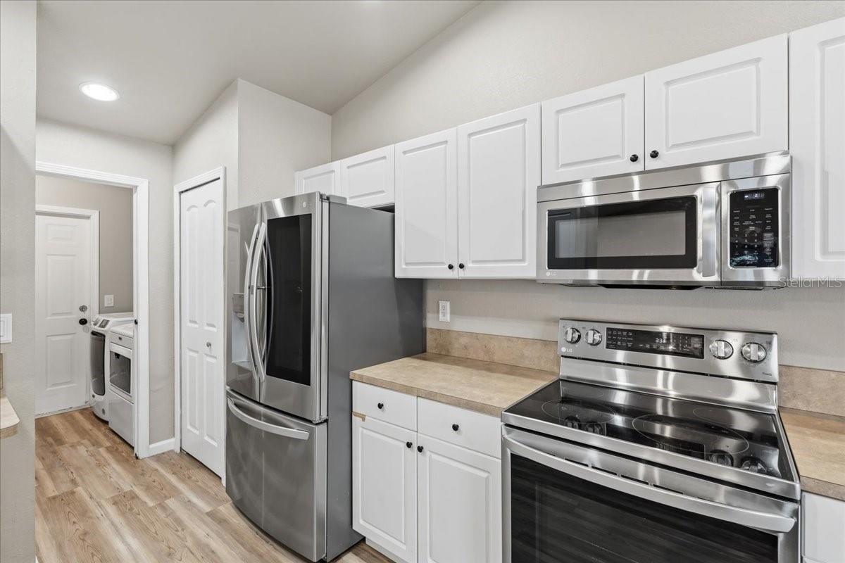 Image 15 of 37 For 2497 Amnesty Drive