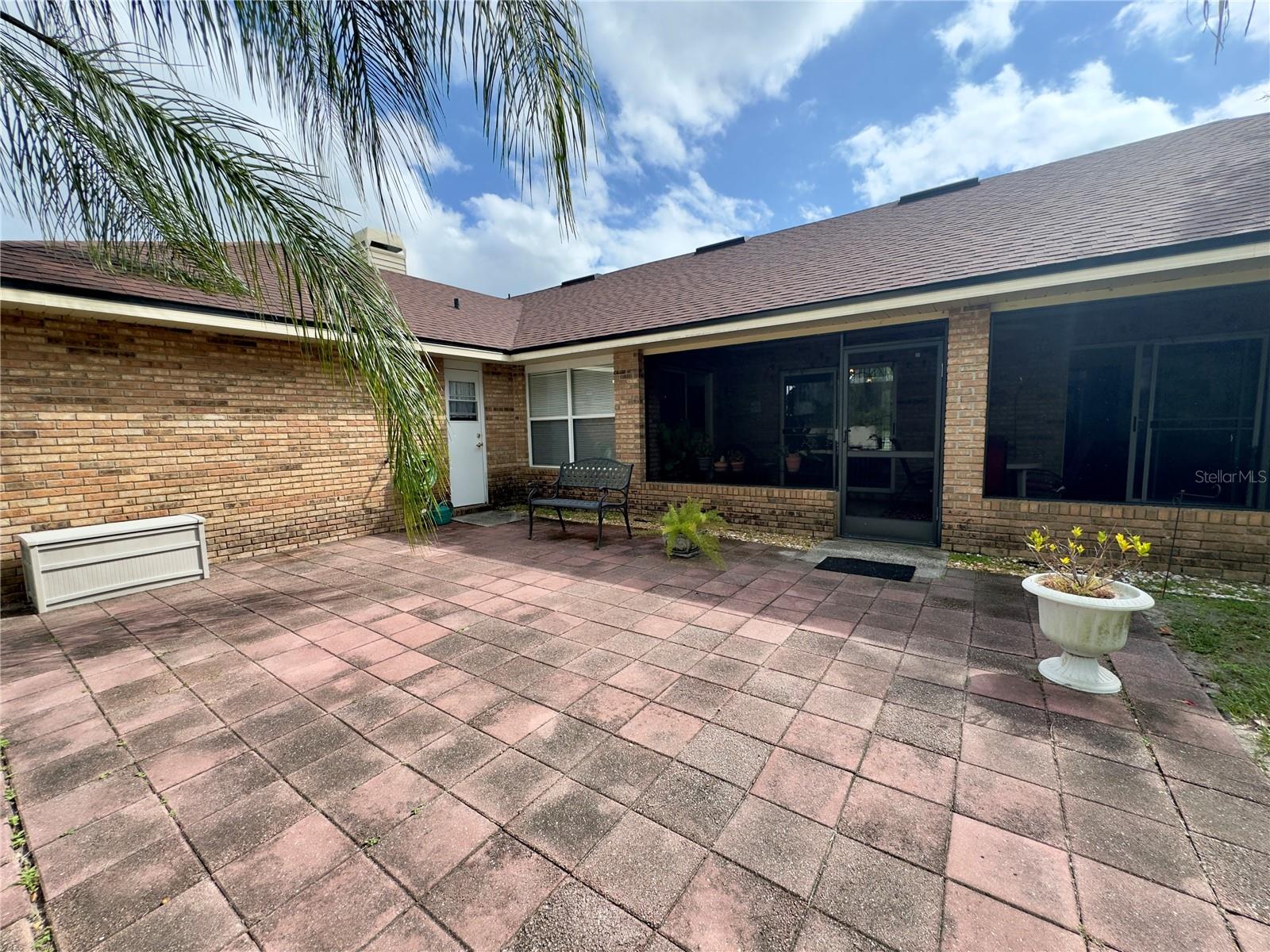 Image 21 of 34 For 2840 Ascot Lane