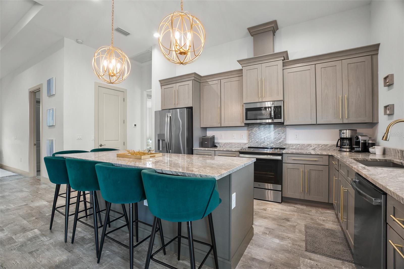 Image 15 of 43 For 4528 Libby Road