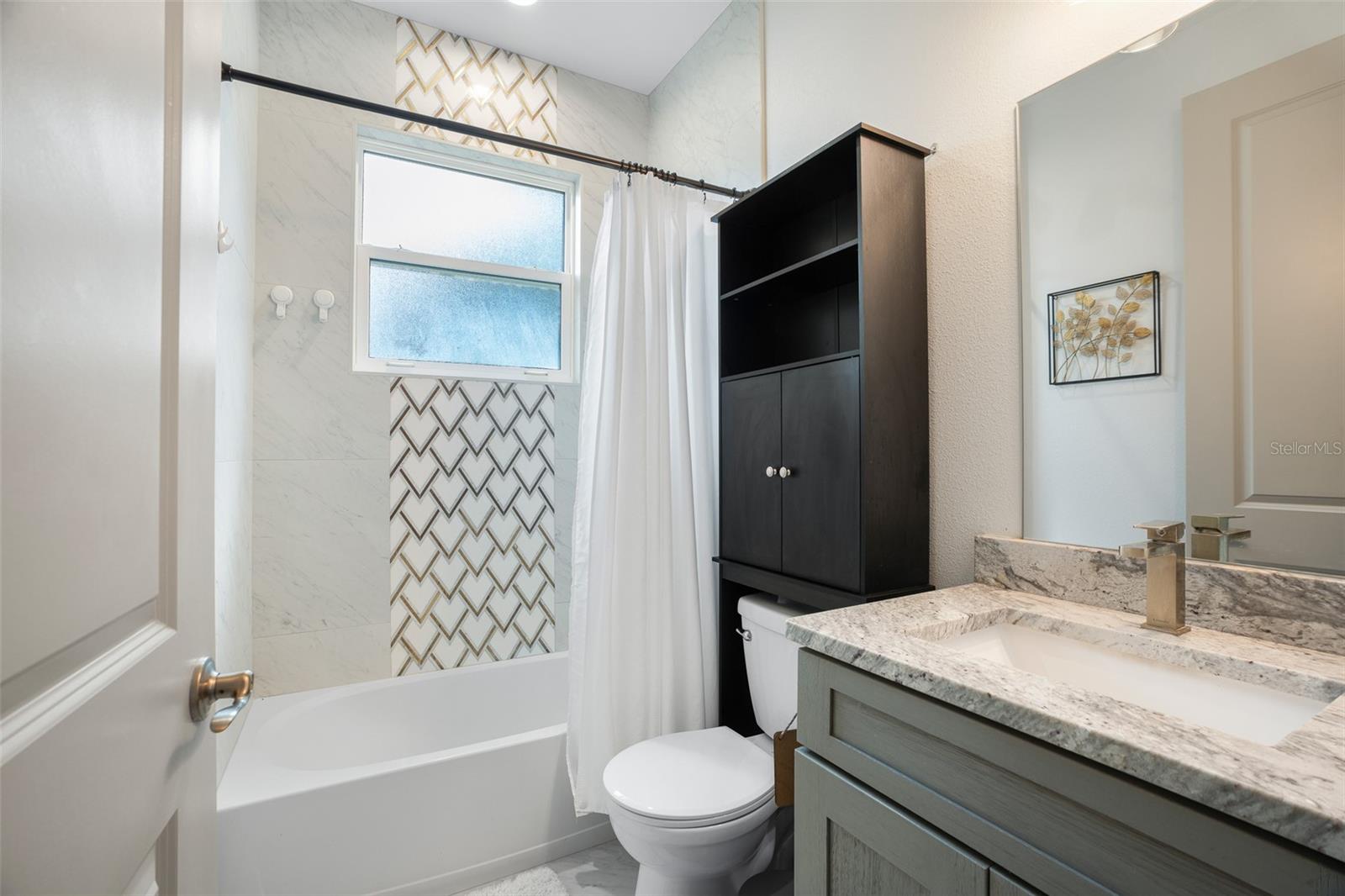 Image 30 of 43 For 4528 Libby Road