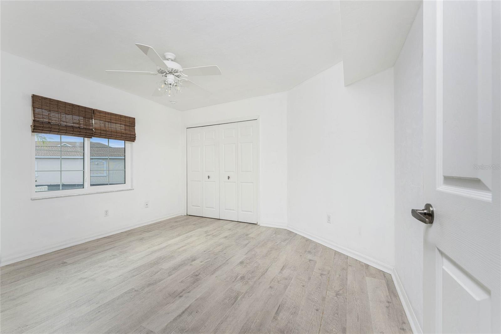 Image 23 of 46 For 12144 Egret Circle 1604