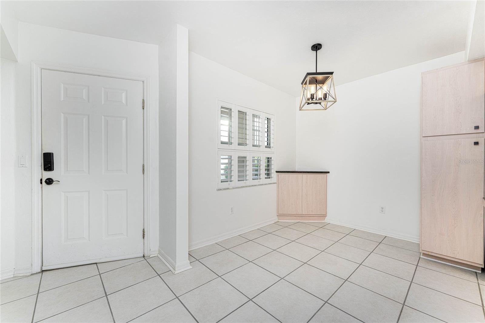 Image 4 of 46 For 12144 Egret Circle 1604