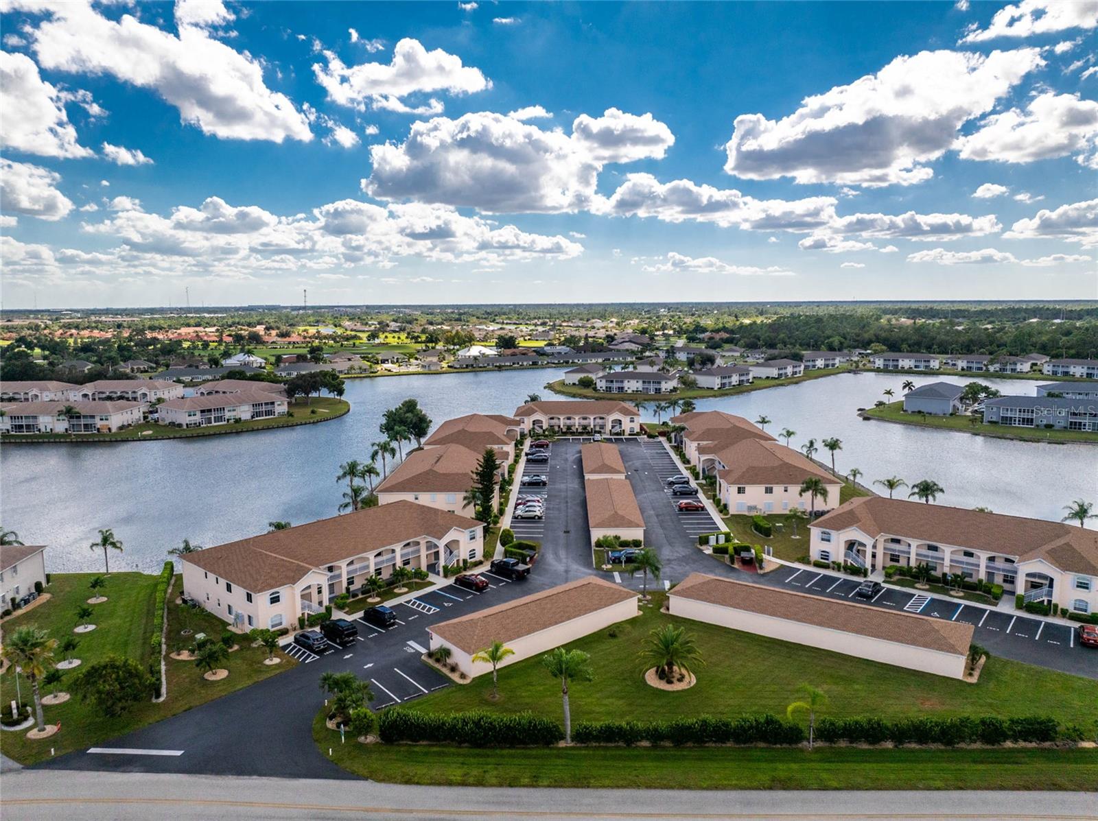 Image 42 of 46 For 12144 Egret Circle 1604