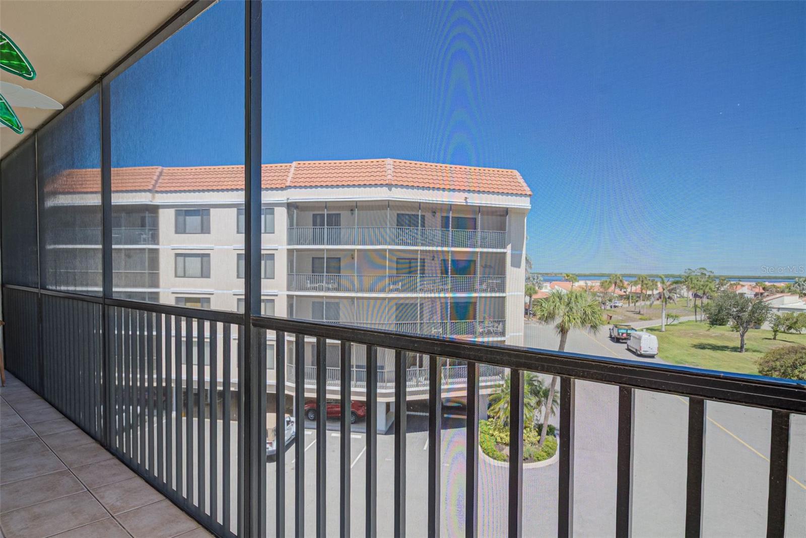 Image 21 of 25 For 25188 Marion Avenue E306