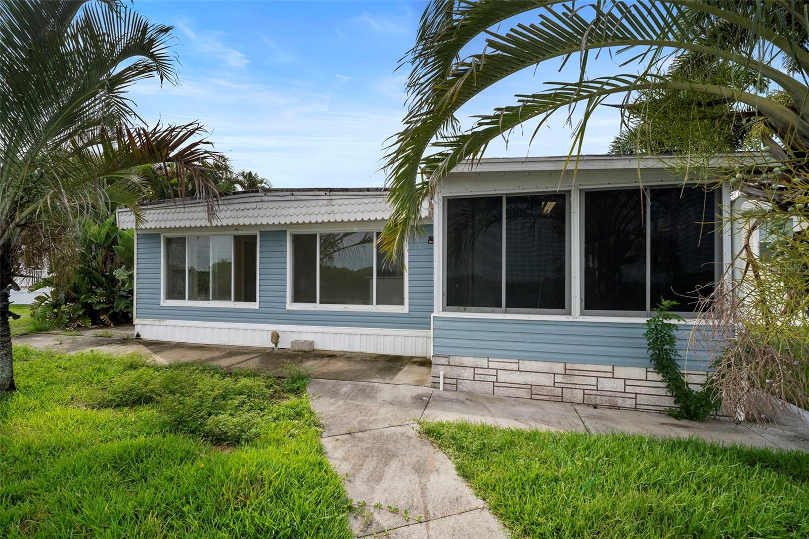 Image 3 of 22 For 3322 Sunny Harbor Drive