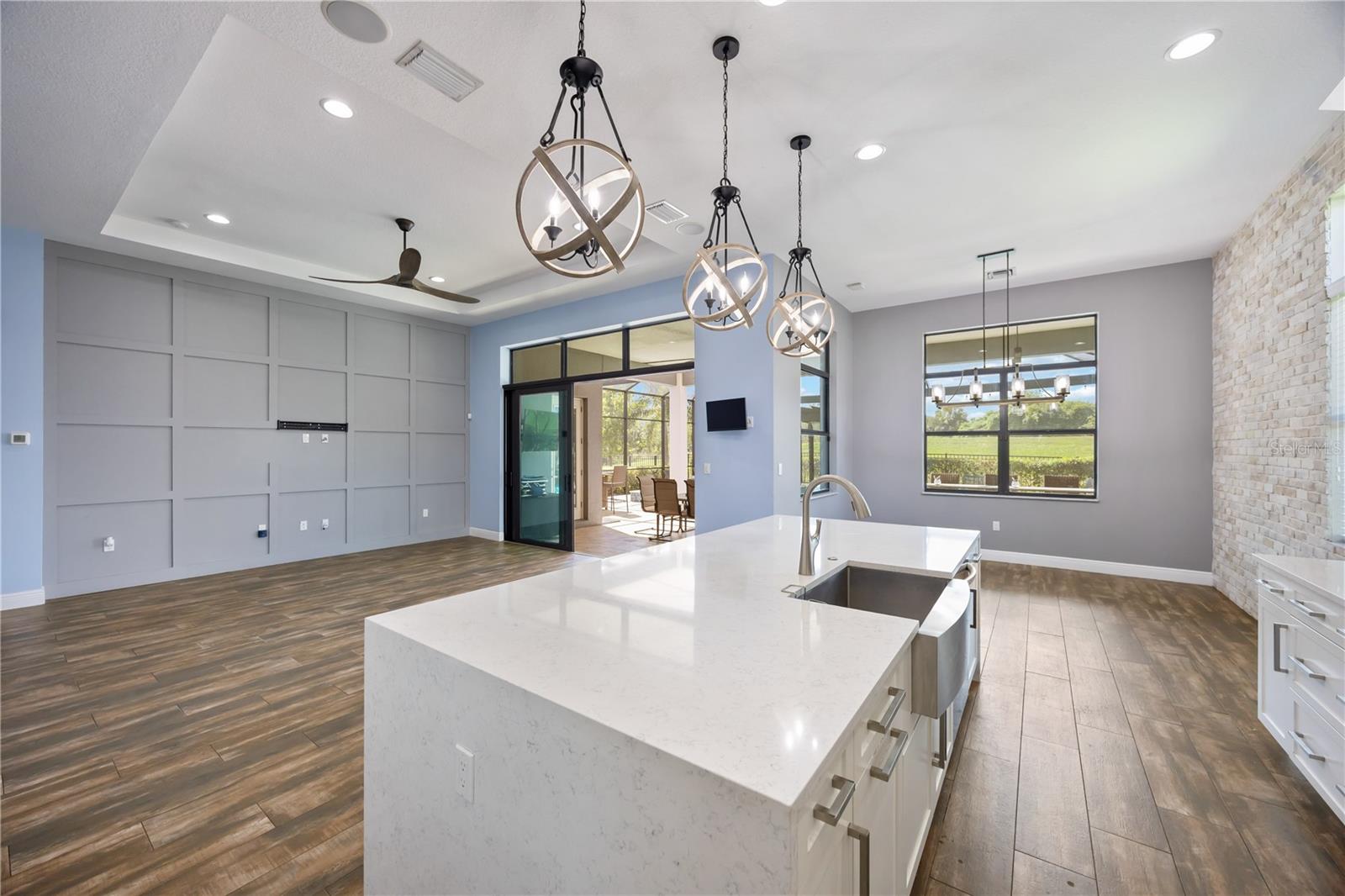 Image 16 of 81 For 8969 Bernini Place