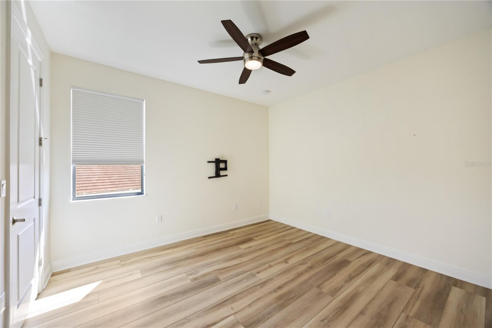 Image 41 of 81 For 8969 Bernini Place