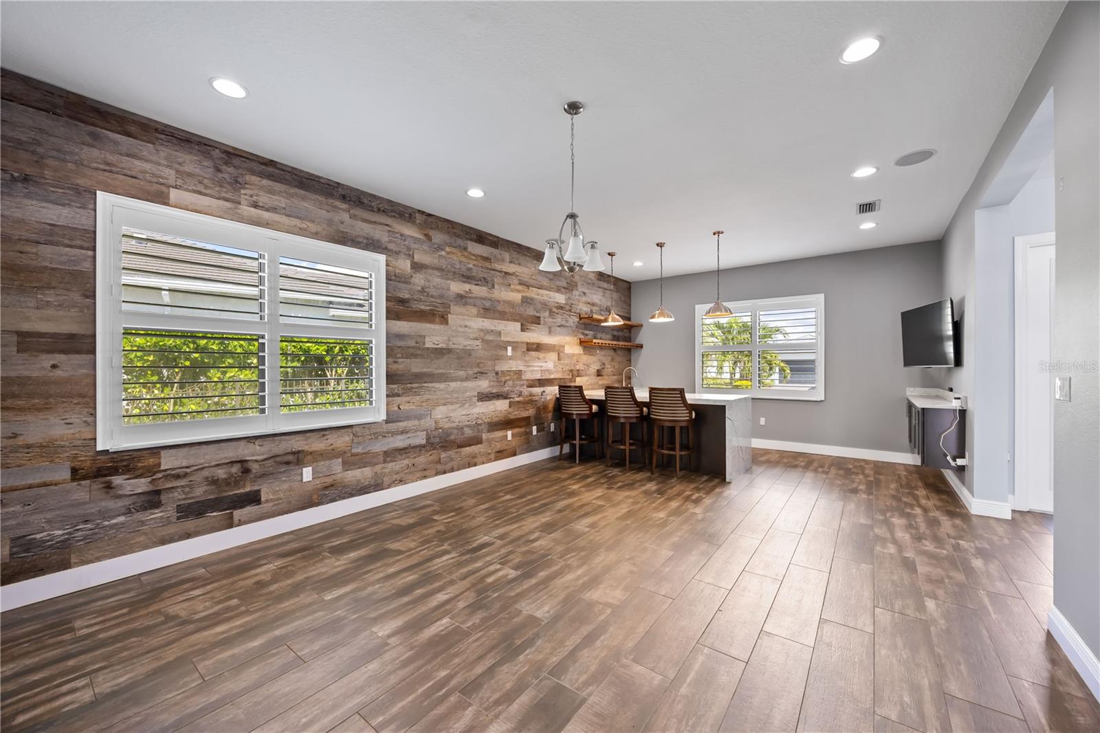 Image 7 of 81 For 8969 Bernini Place