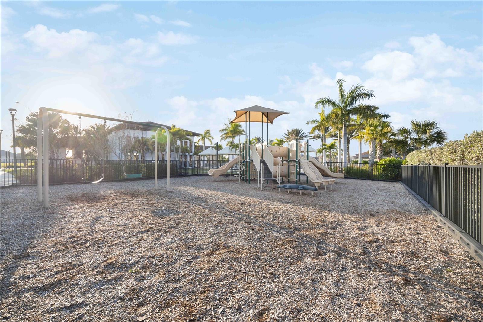 Image 76 of 81 For 8969 Bernini Place