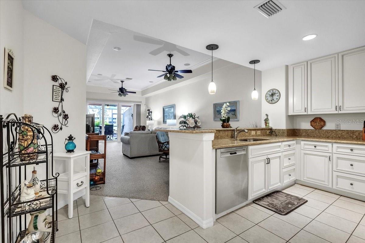 Image 12 of 60 For 1258 Rio De Janeiro Avenue 101