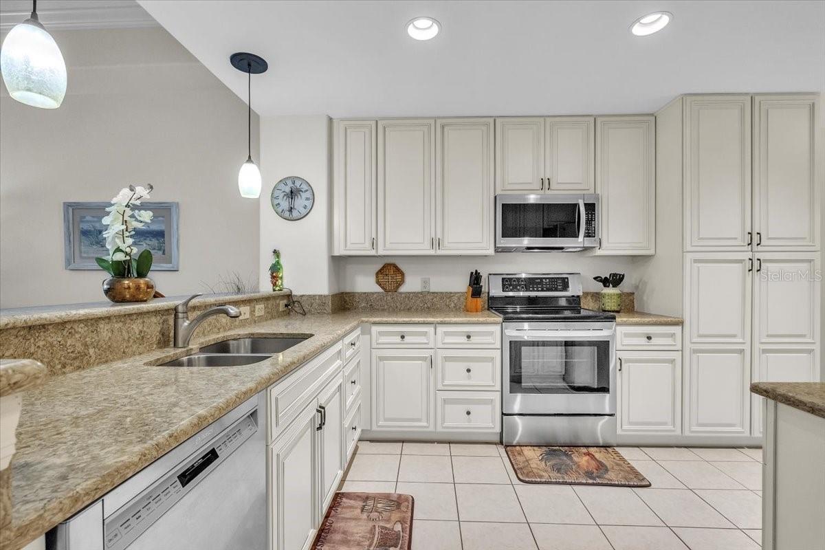 Image 19 of 60 For 1258 Rio De Janeiro Avenue 101