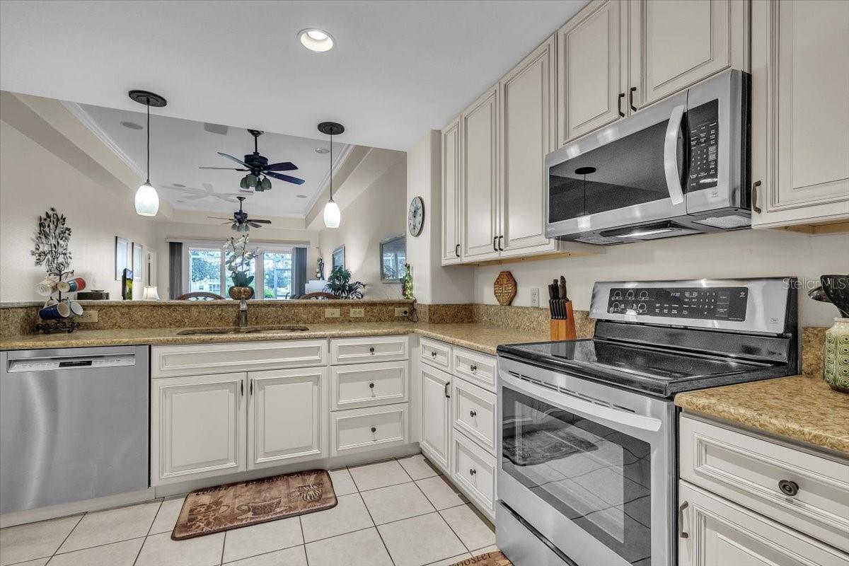 Image 21 of 60 For 1258 Rio De Janeiro Avenue 101