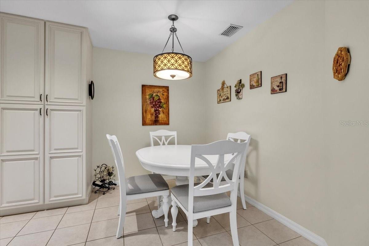 Image 24 of 60 For 1258 Rio De Janeiro Avenue 101