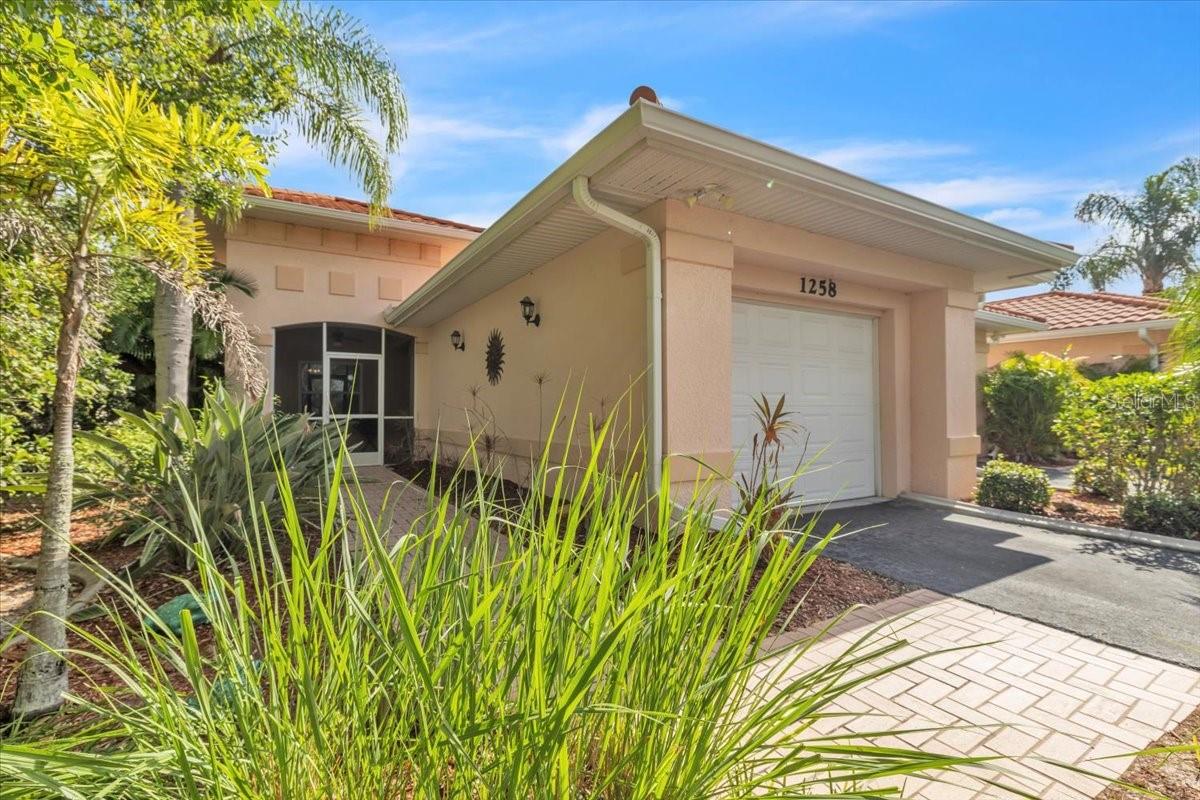 Image 6 of 60 For 1258 Rio De Janeiro Avenue 101