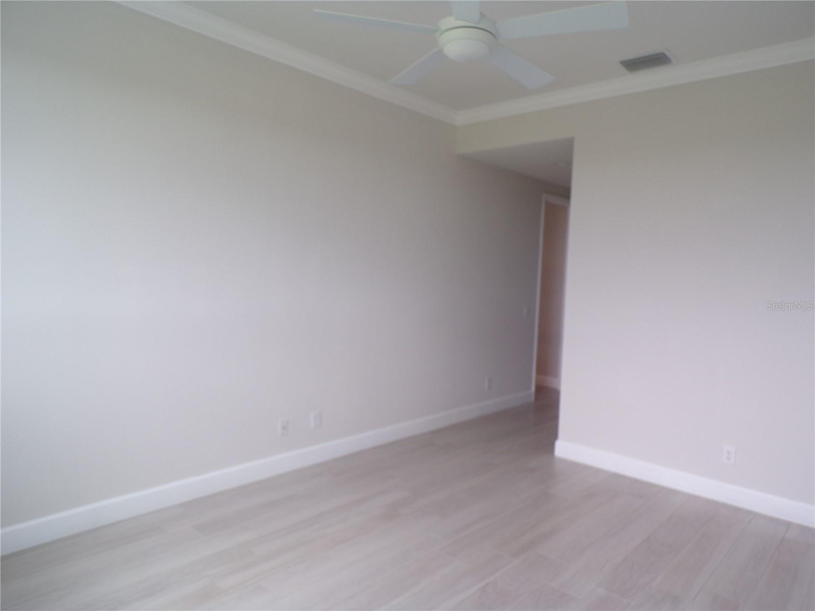 Image 23 of 58 For 3655 Bal Harbor Boulevard 113