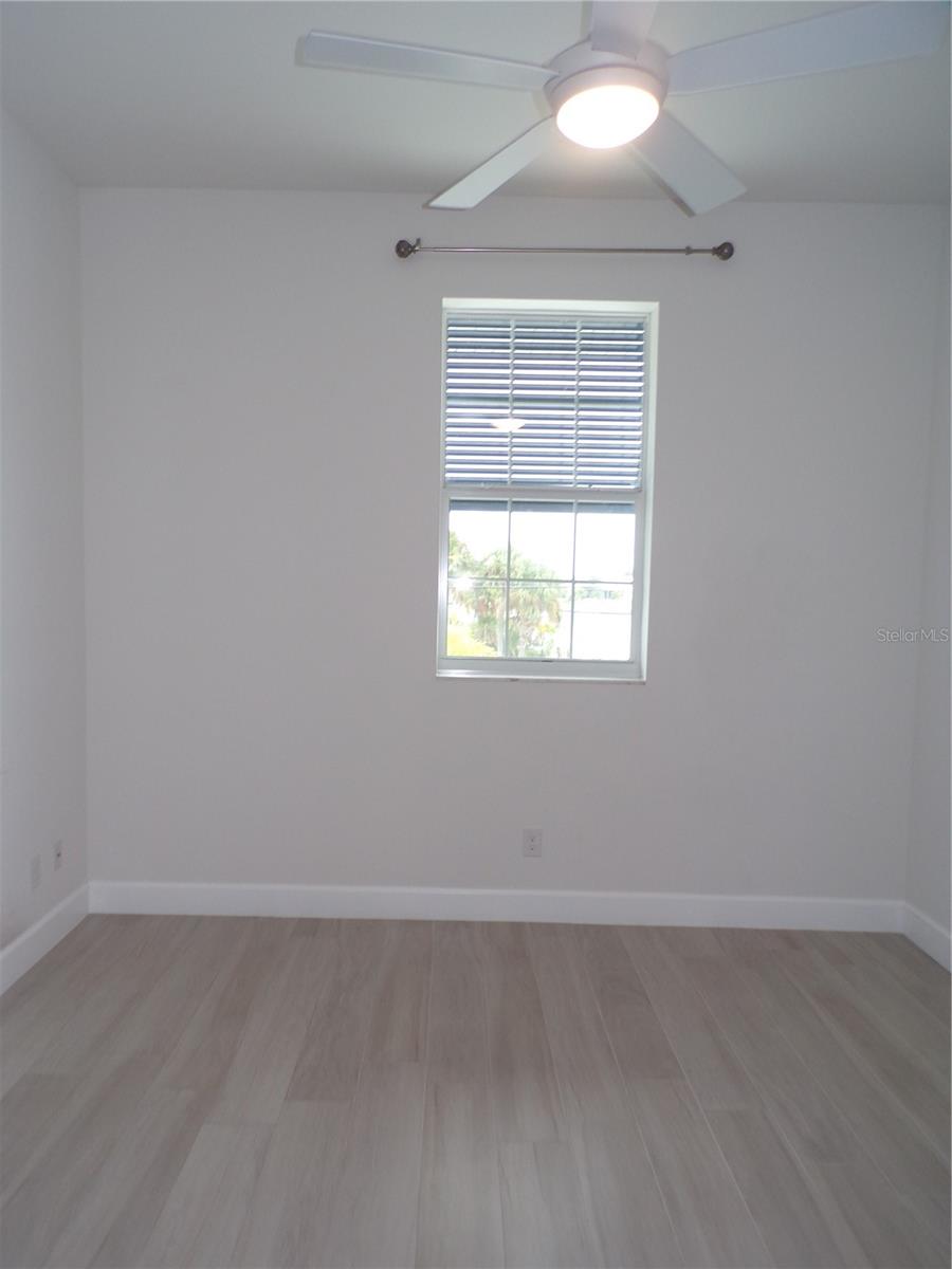 Image 33 of 58 For 3655 Bal Harbor Boulevard 113