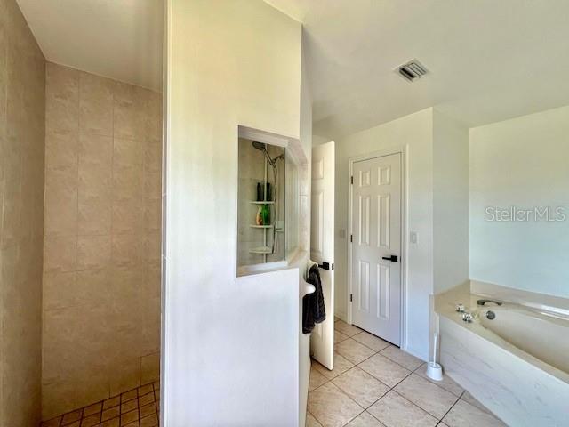 Image 27 of 33 For 426 37th Place