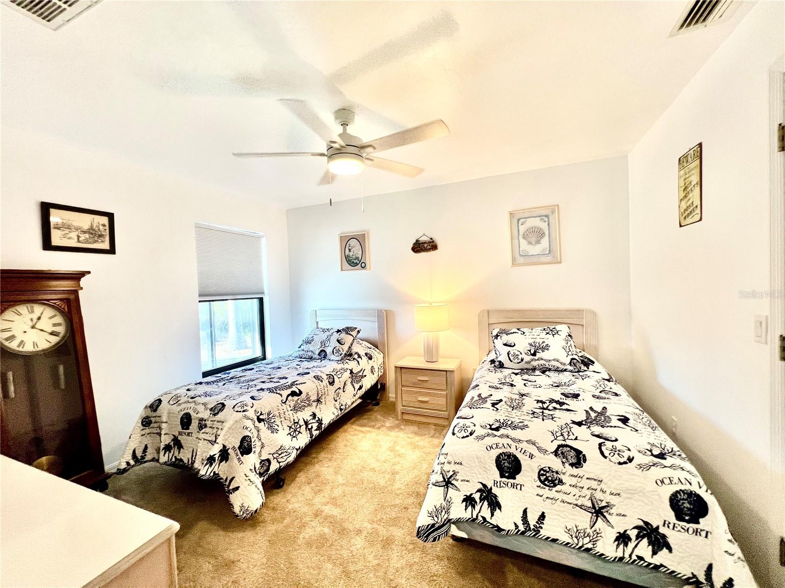 Image 28 of 33 For 426 37th Place