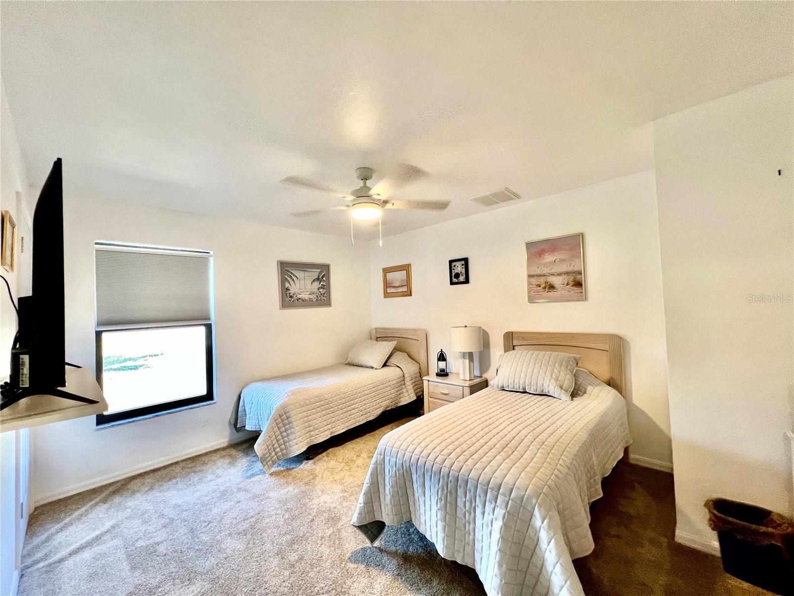 Image 31 of 33 For 426 37th Place