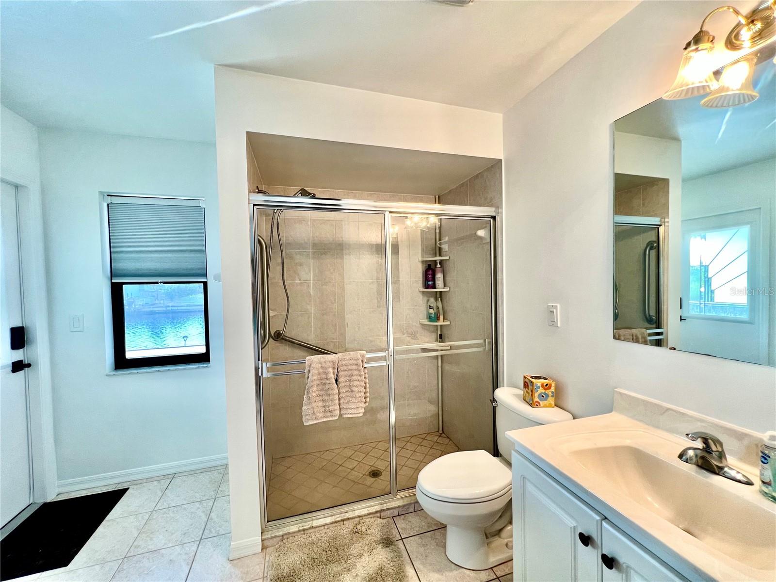 Image 32 of 33 For 426 37th Place