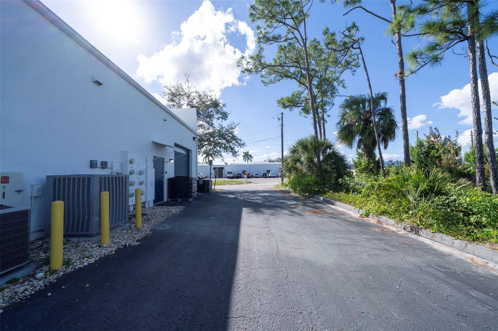 Image 29 of 33 For 24551 Production Circle 2