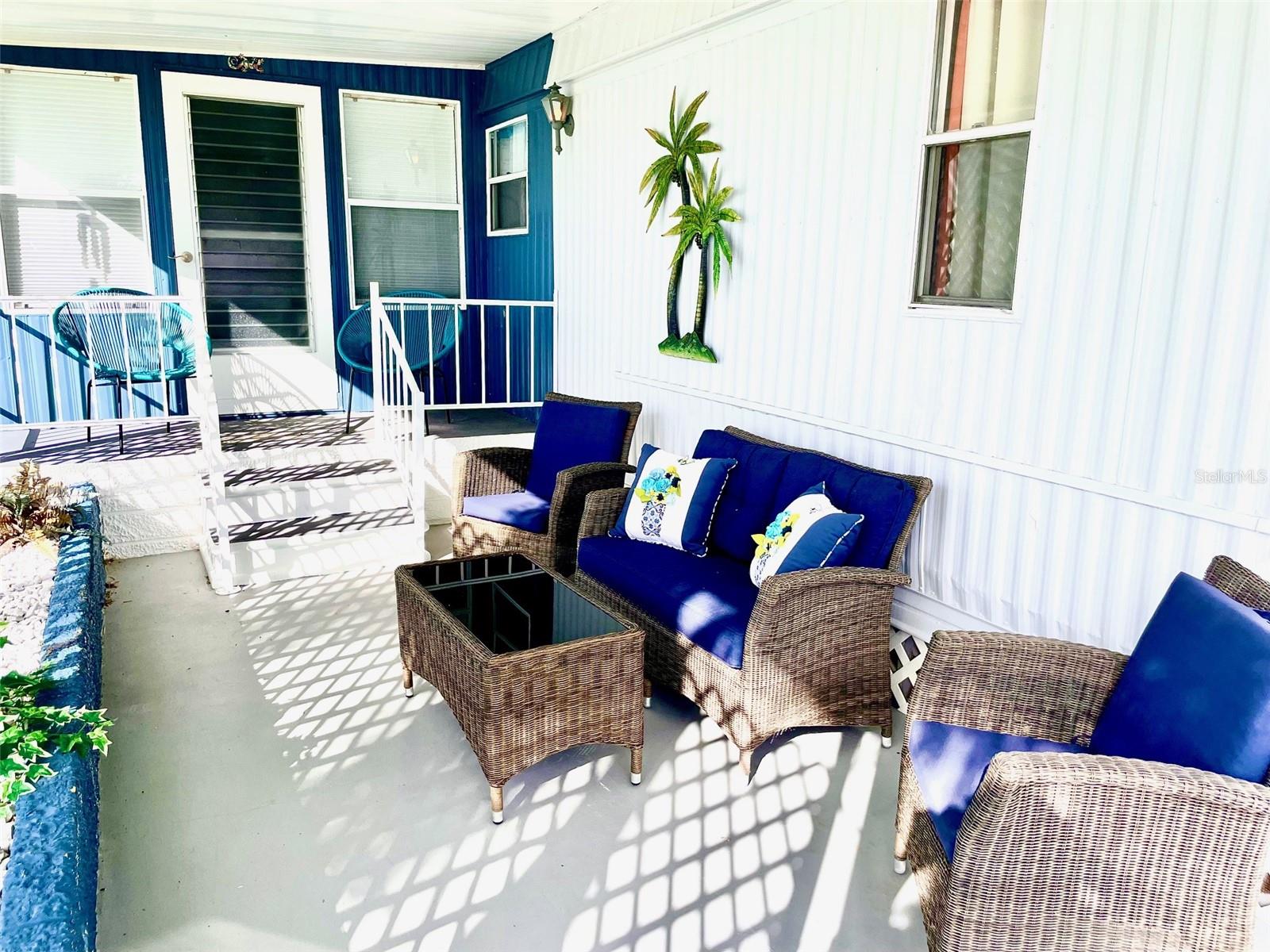 Image 15 of 19 For 252 Daisy Avenue