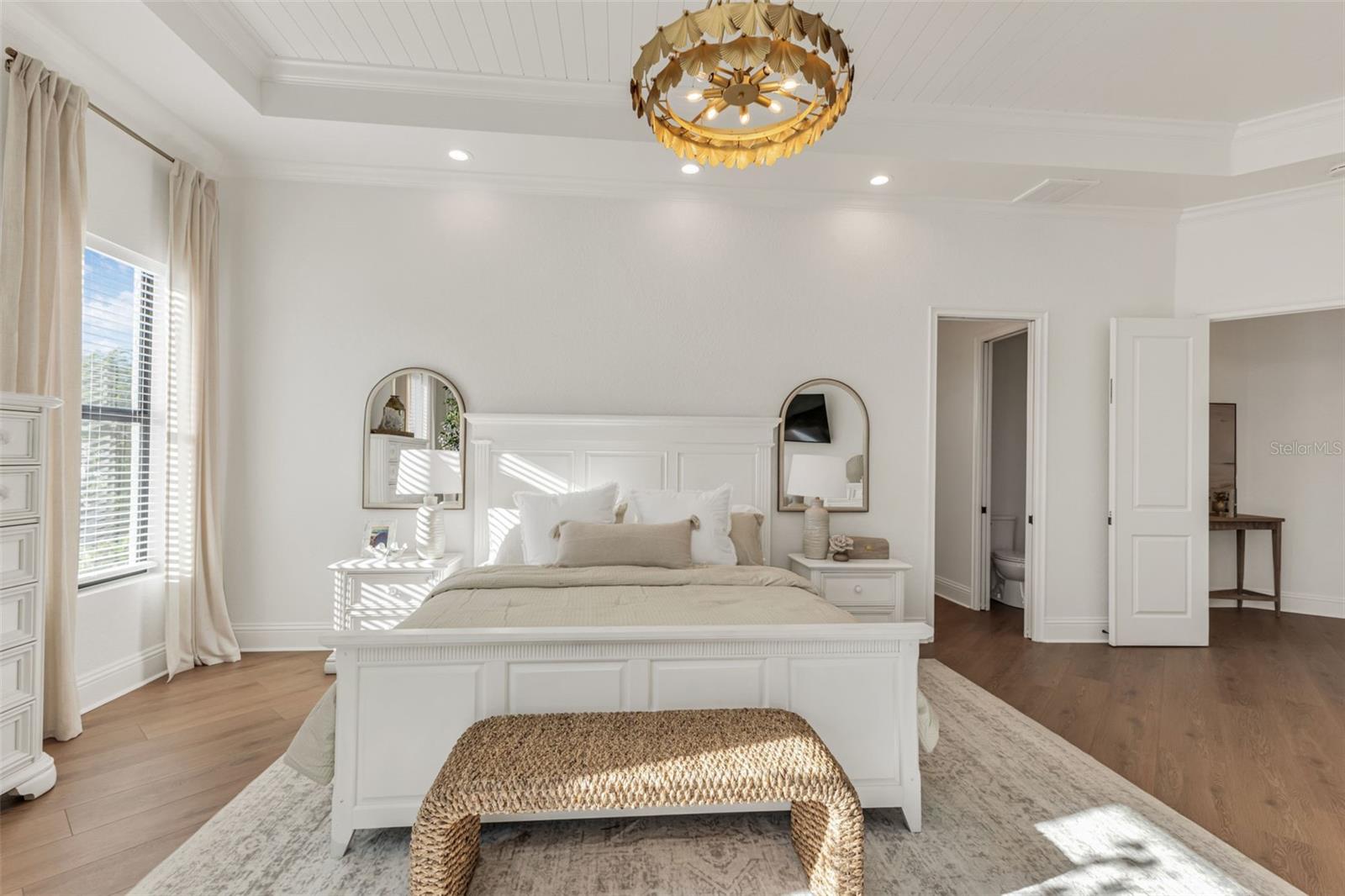 Image 21 of 58 For 435 La Sila Court