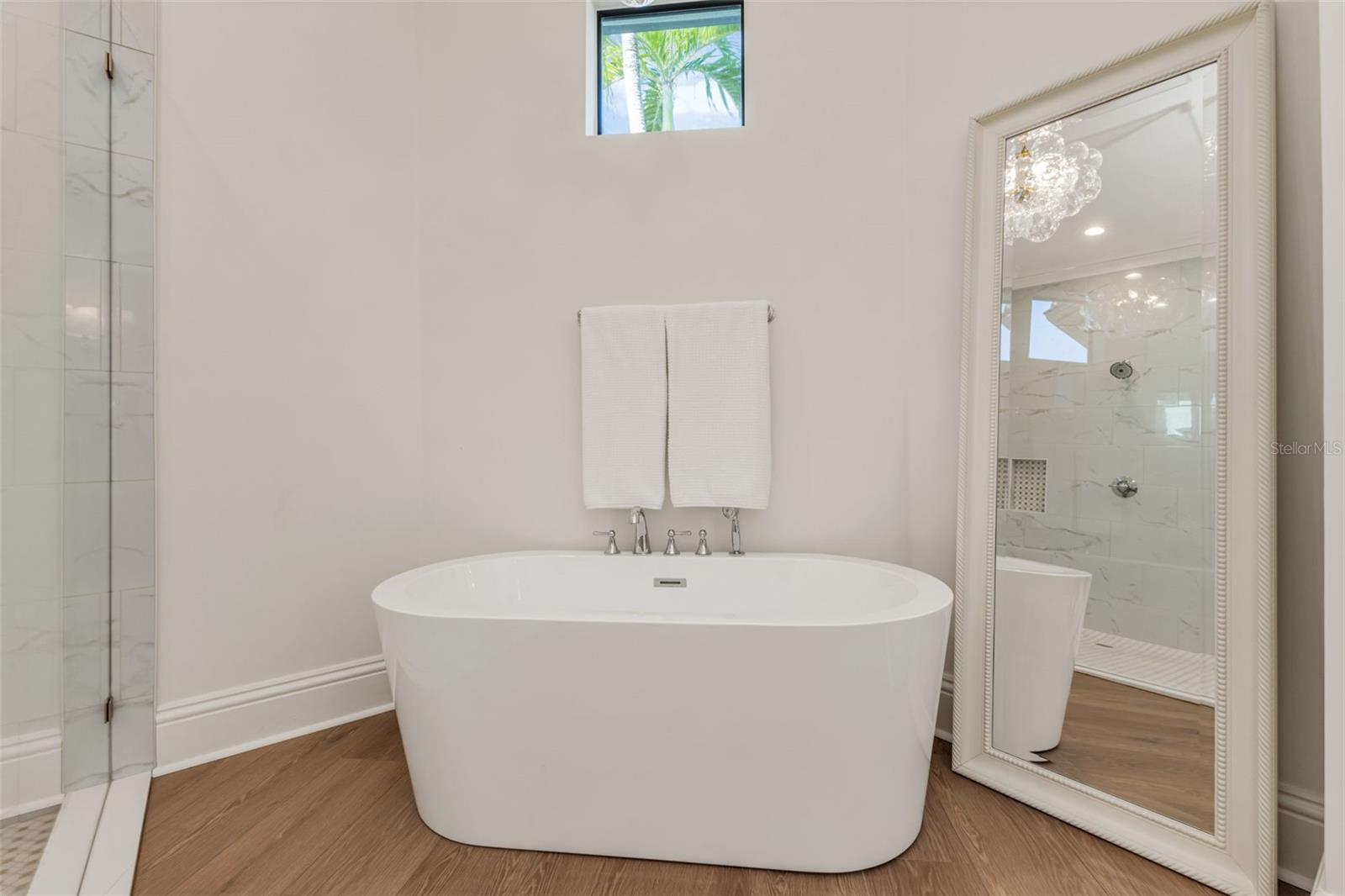 Image 25 of 58 For 435 La Sila Court