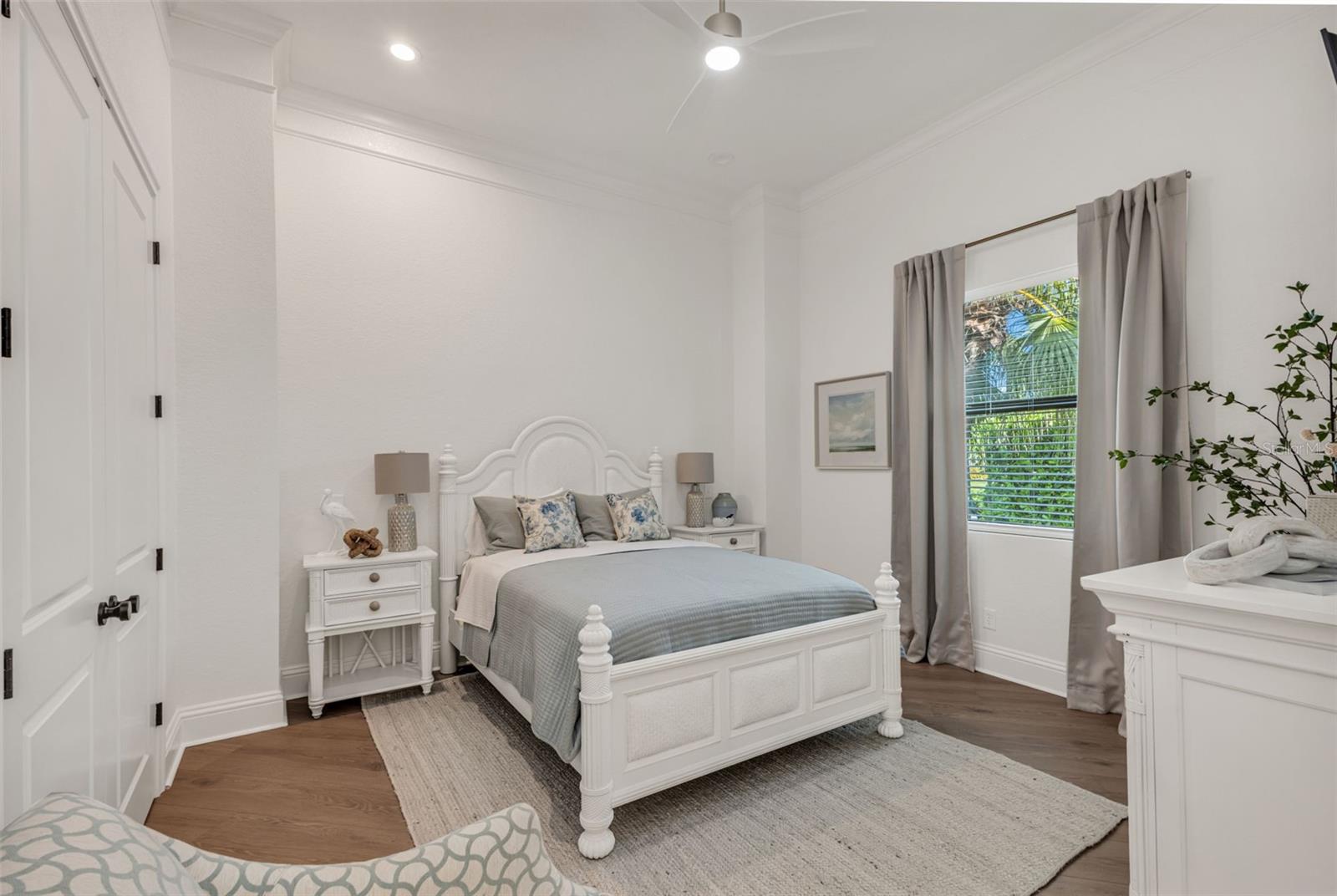 Image 33 of 58 For 435 La Sila Court