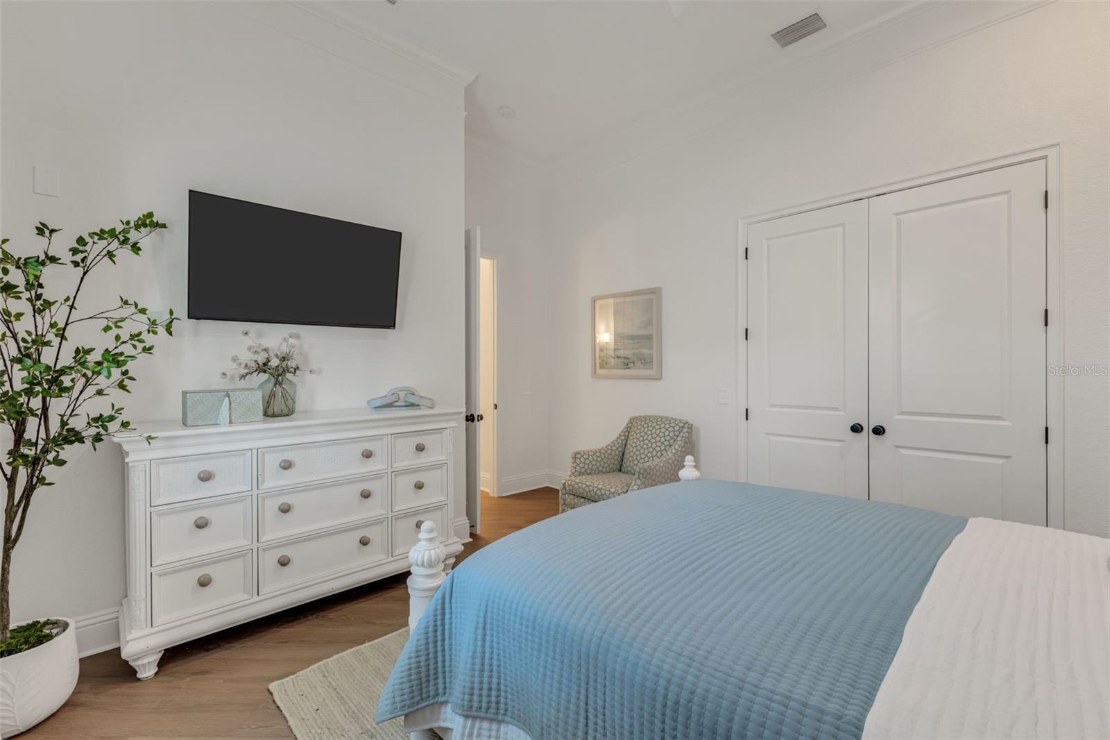 Image 34 of 58 For 435 La Sila Court