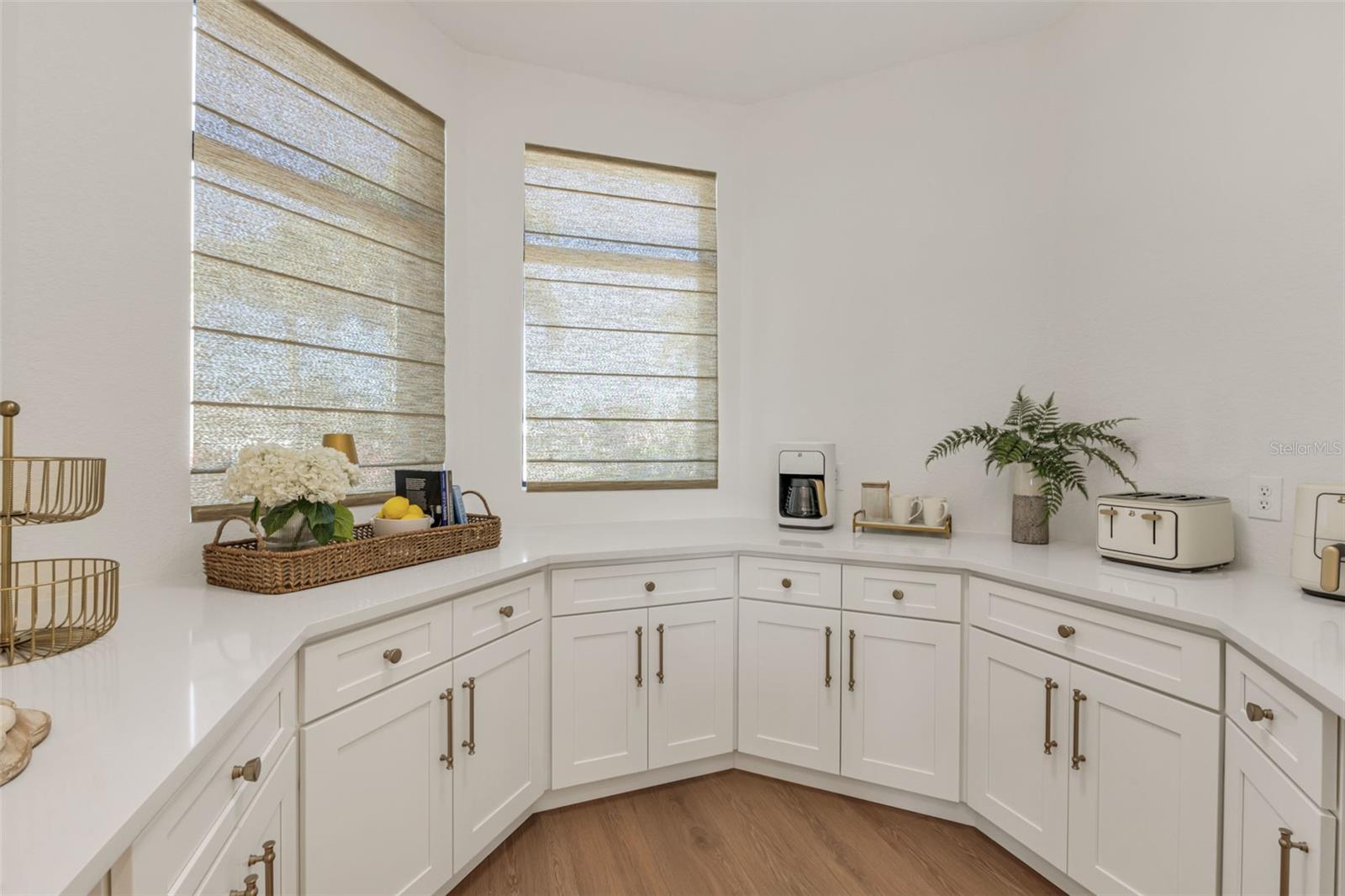 Image 9 of 58 For 435 La Sila Court