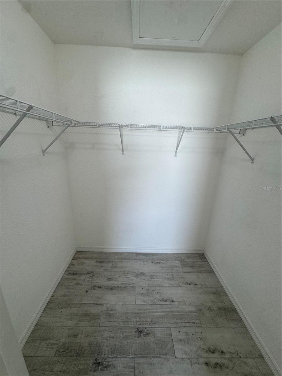 Image 13 of 21 For 10194 Tramore Avenue A