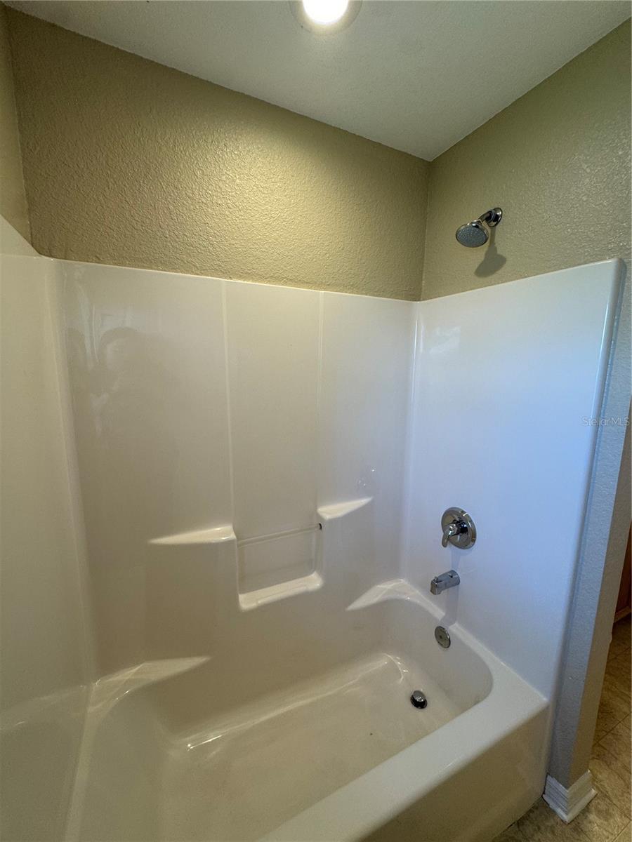 Image 16 of 21 For 10194 Tramore Avenue A