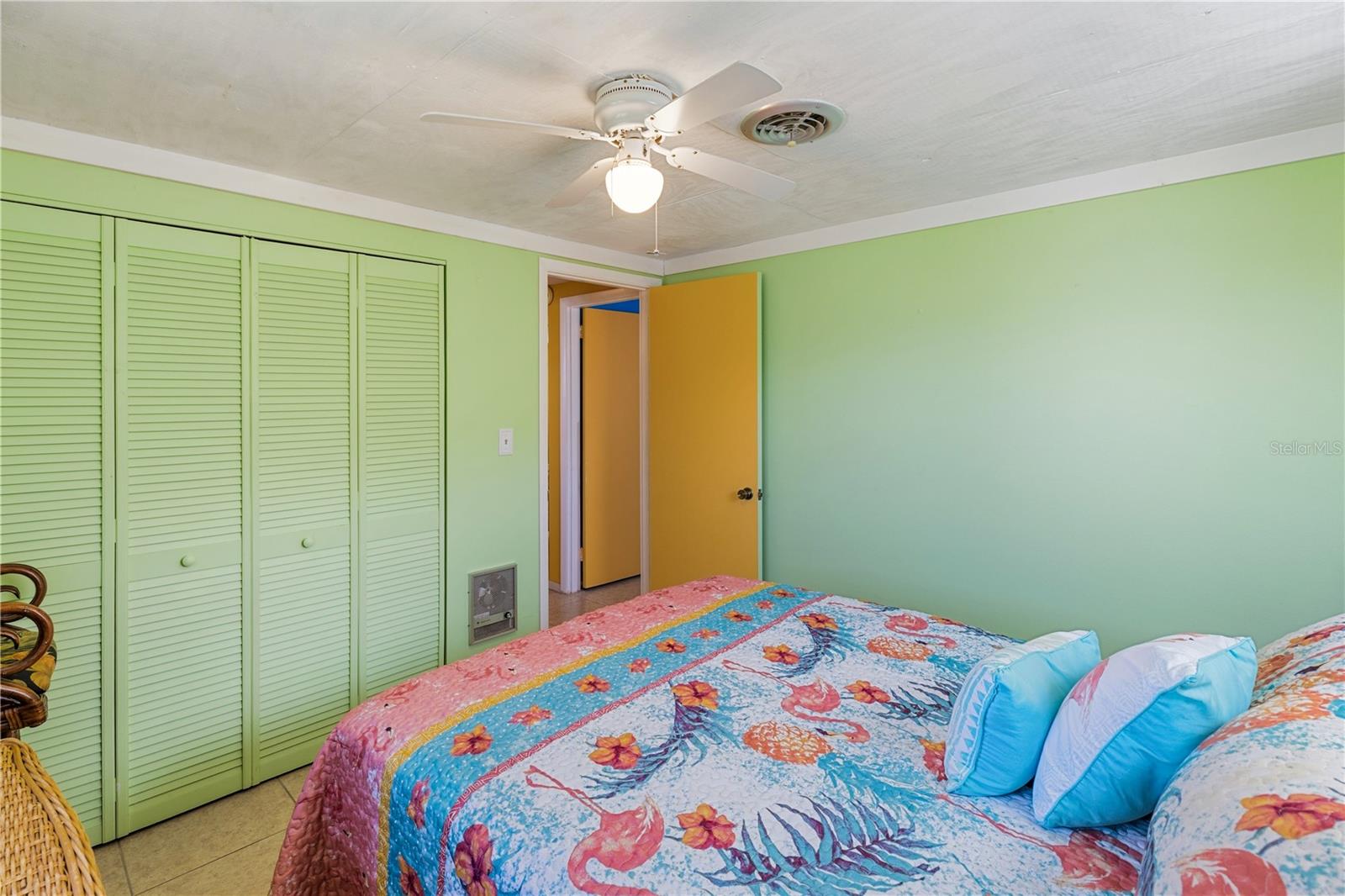 Image 15 of 33 For 2106 Mississippi Avenue