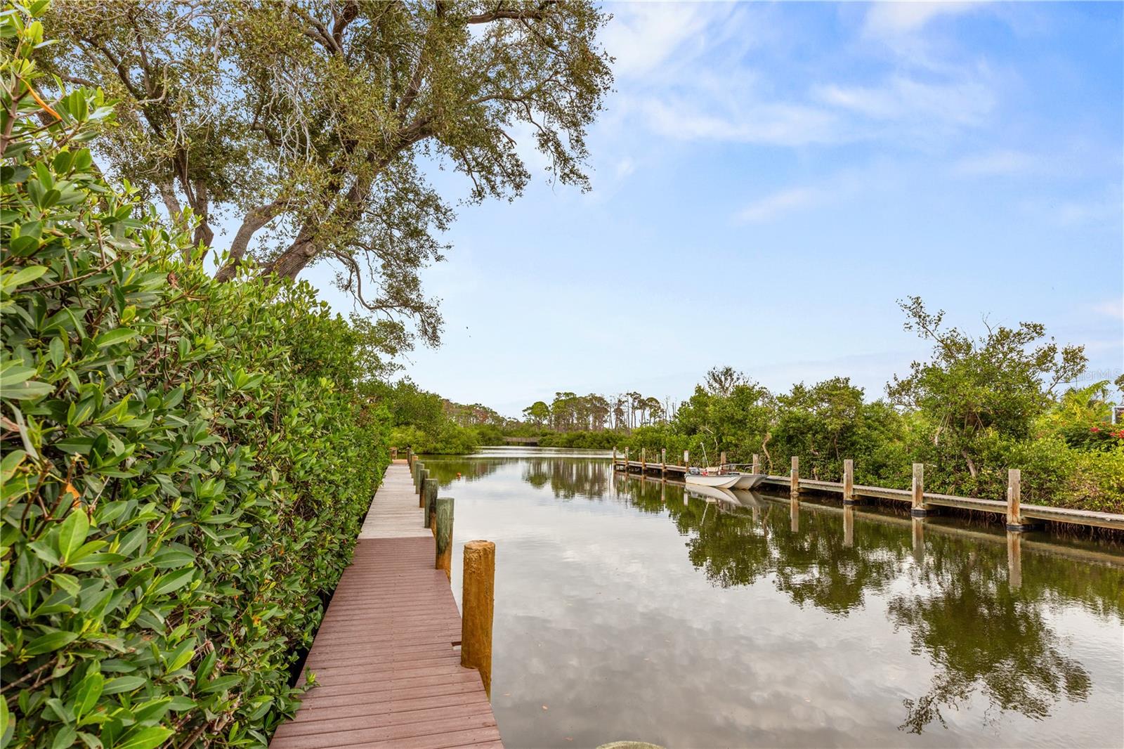 Image 32 of 33 For 2106 Mississippi Avenue