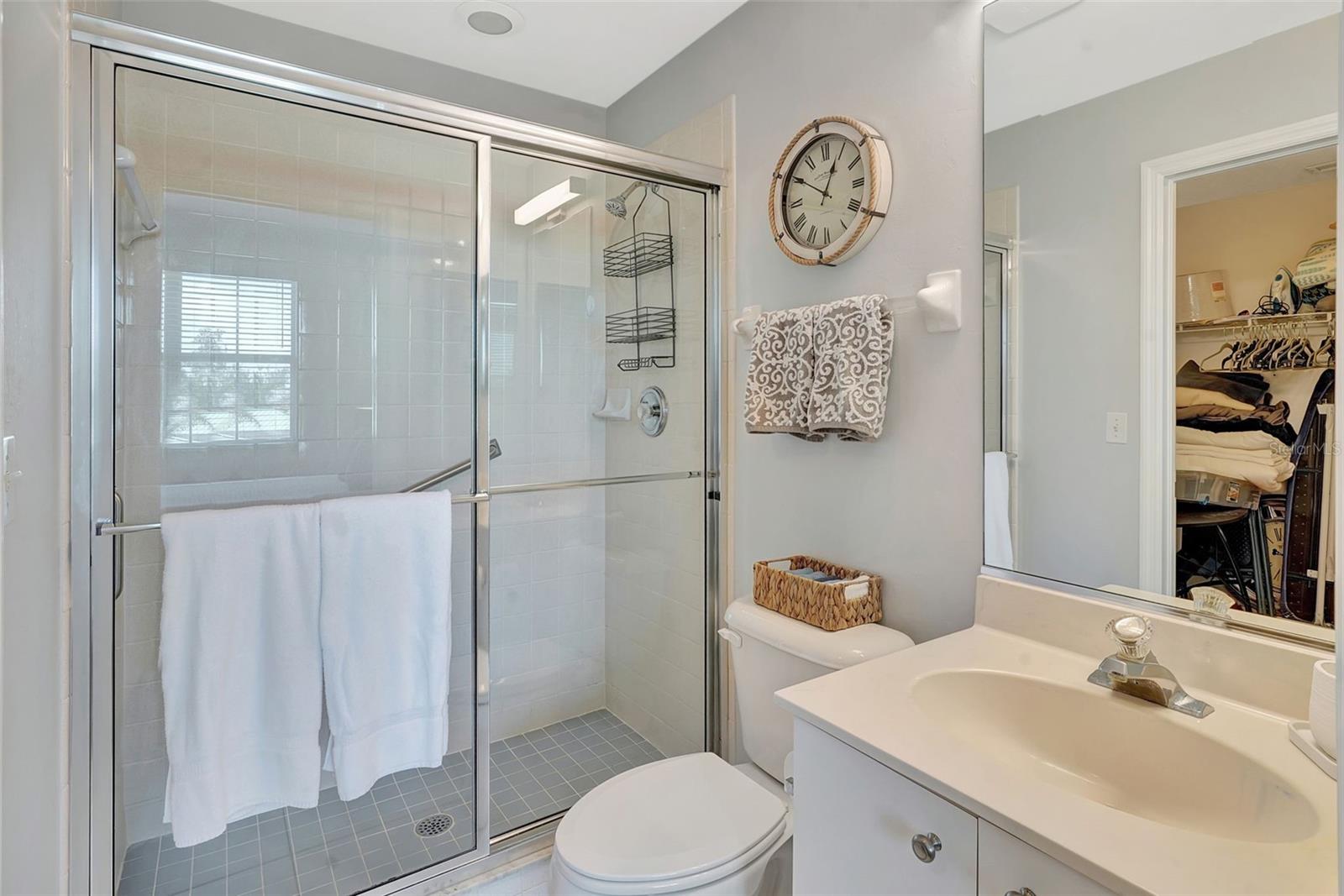 Image 17 of 23 For 2090 Matecumbe Key Road 1207