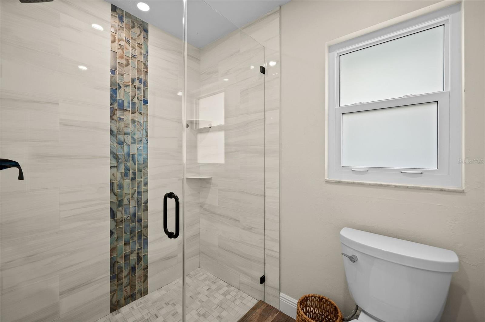 Image 21 of 32 For 1230 Swan Court