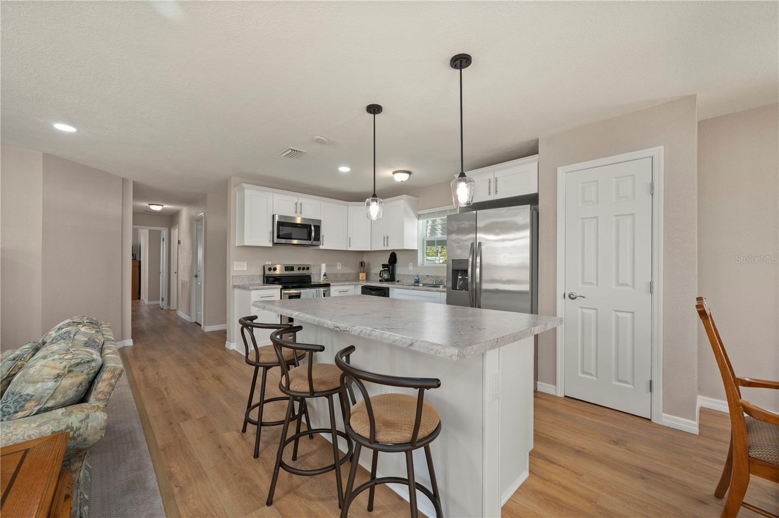 Image 22 of 61 For 24437 Harborview Road 51