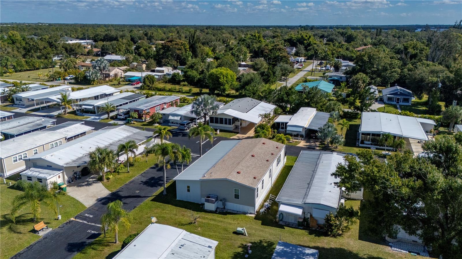 Image 48 of 61 For 24437 Harborview Road 51