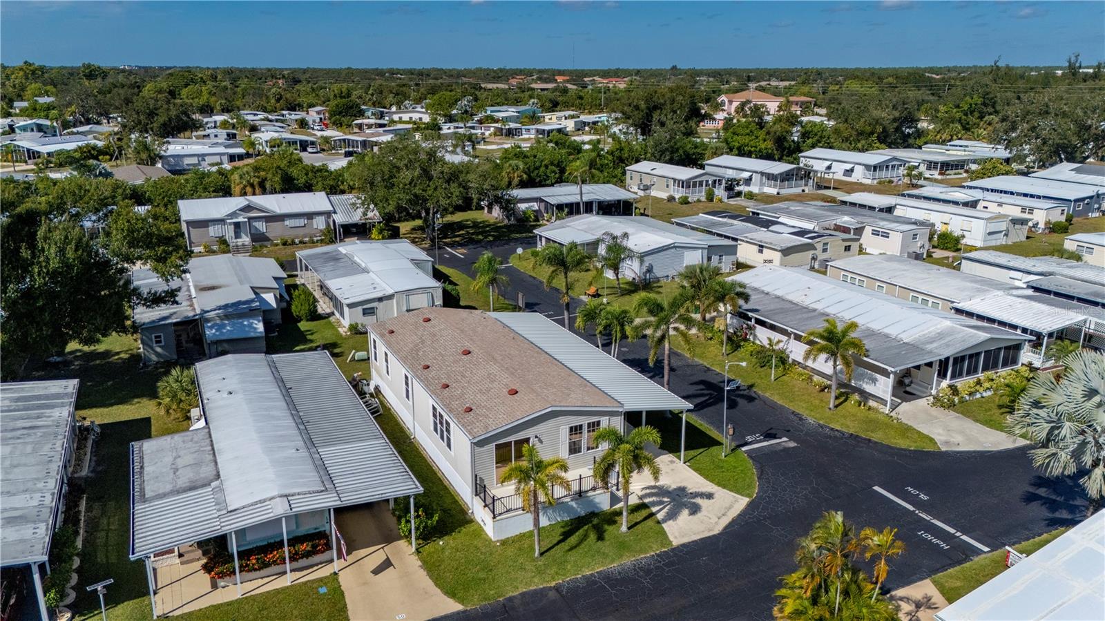 Image 53 of 61 For 24437 Harborview Road 51