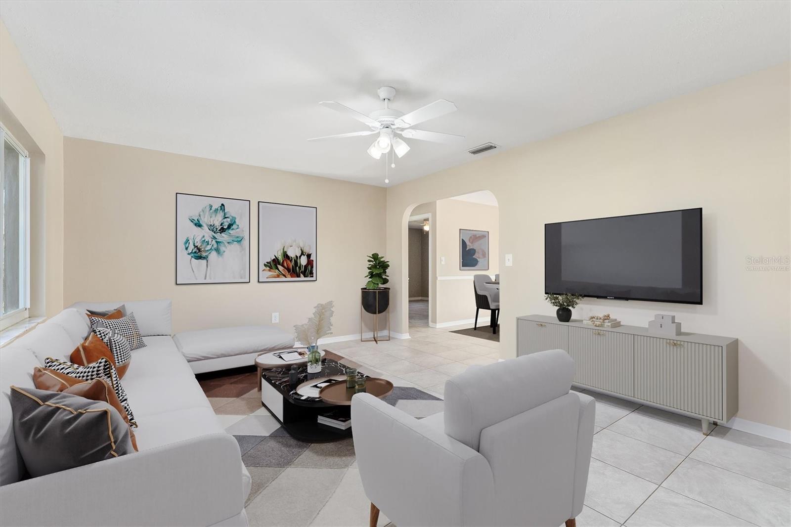 Image 2 of 41 For 20252 Navajo Lane