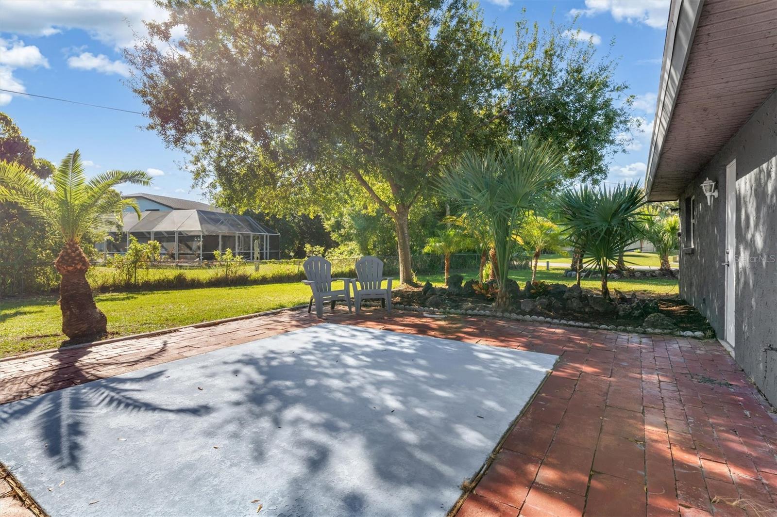 Image 26 of 41 For 20252 Navajo Lane