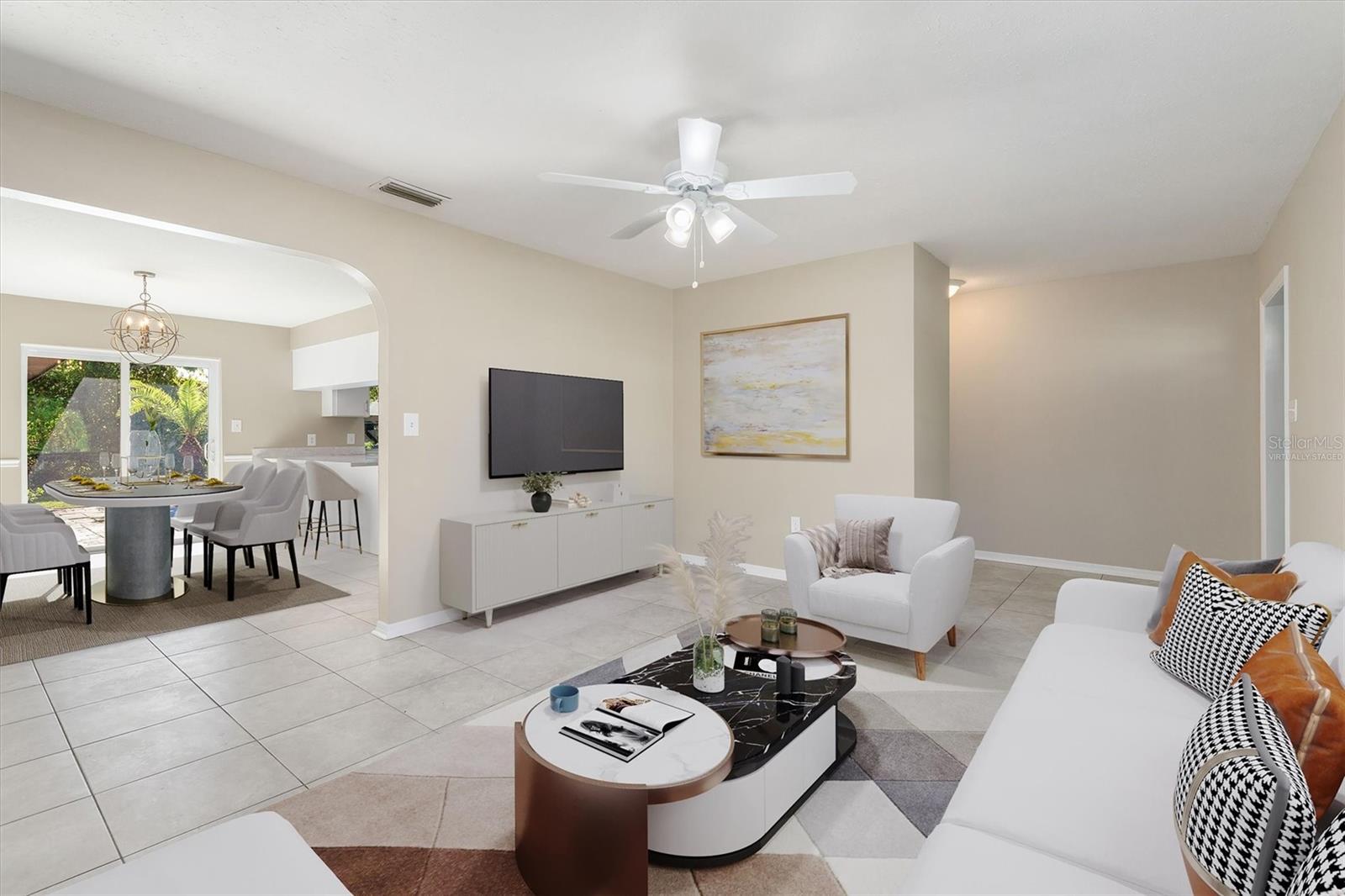 Image 4 of 41 For 20252 Navajo Lane