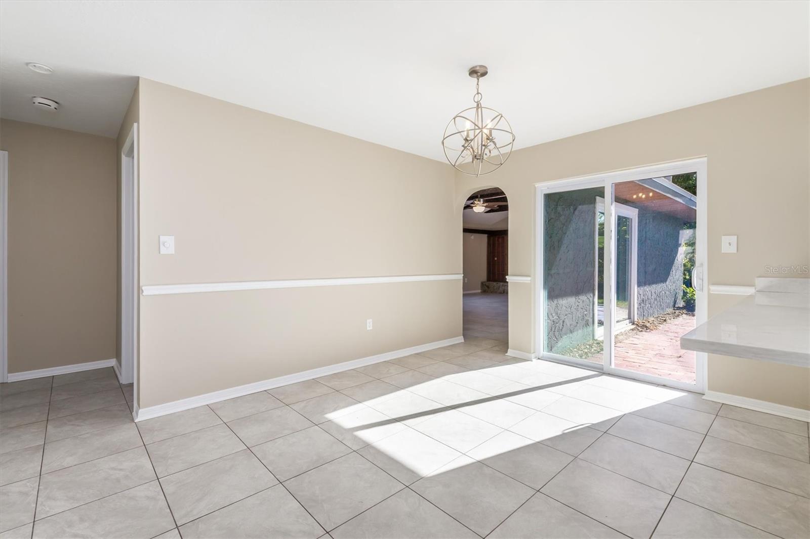 Image 8 of 41 For 20252 Navajo Lane