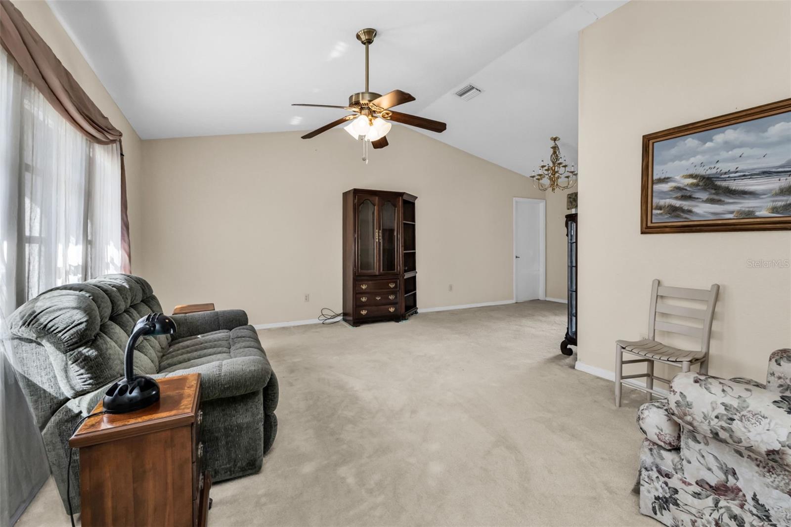 Image 11 of 42 For 15240 Buswell Avenue