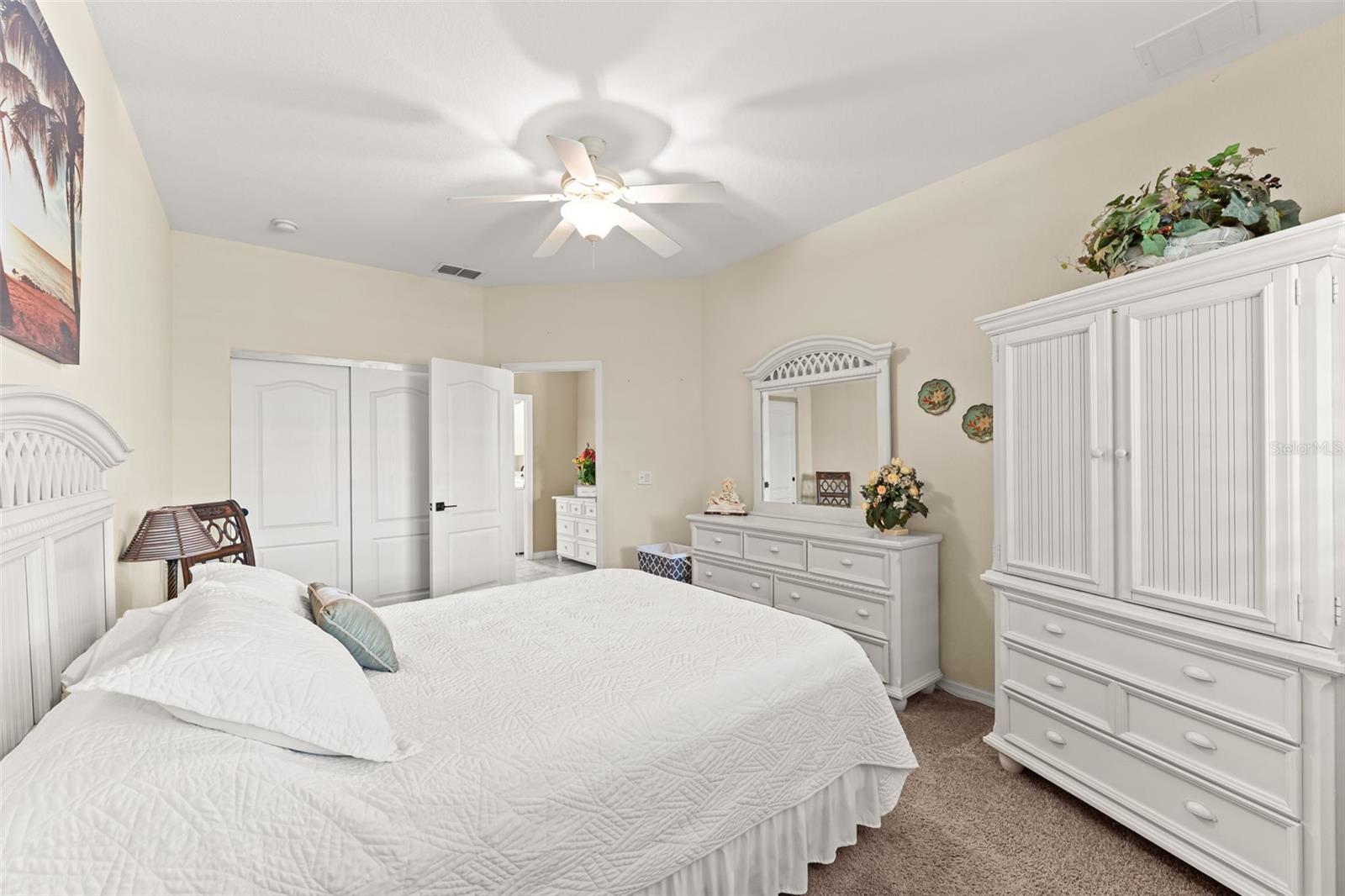 Image 17 of 48 For 15489 Laguna Hills Drive