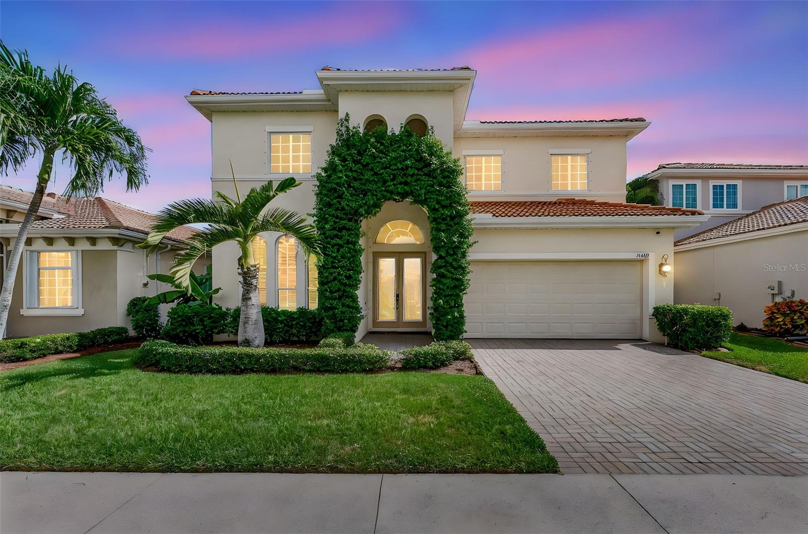 Image 2 of 48 For 15489 Laguna Hills Drive