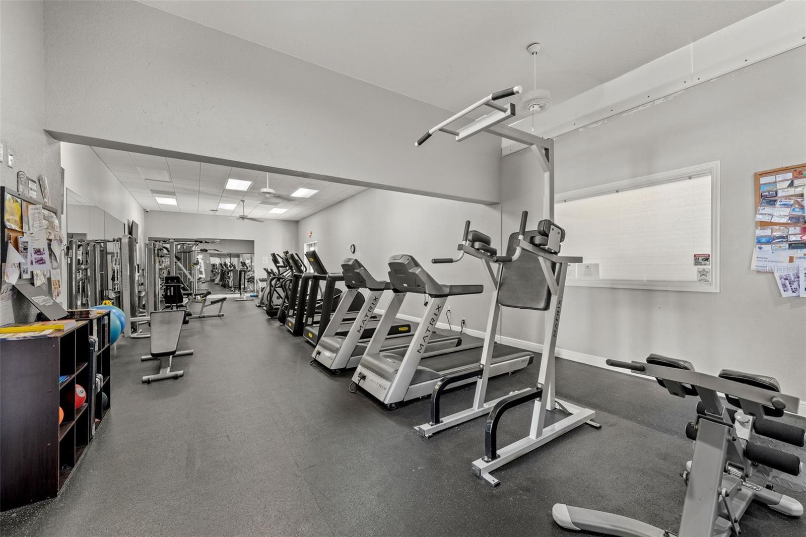 Image 42 of 48 For 15489 Laguna Hills Drive