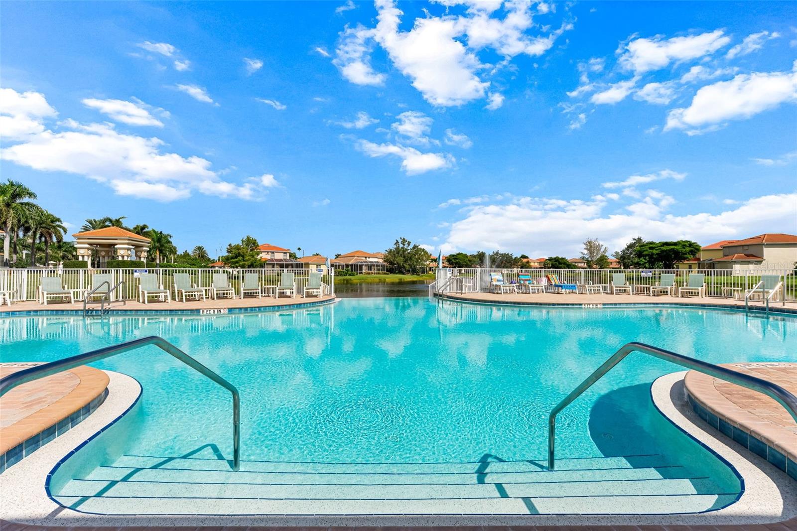 Image 43 of 48 For 15489 Laguna Hills Drive